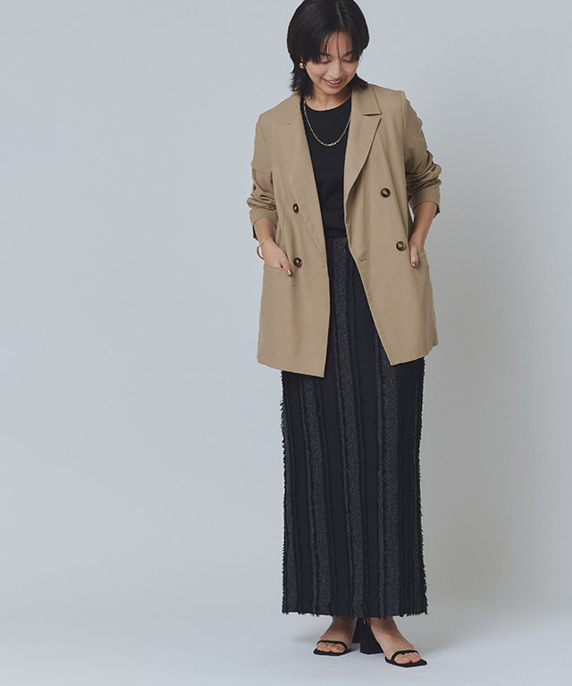 お値引きしました！カレンソロジー　リネンダブルブレストジャケット ライトベージュ お値引きしました！カレンソロジー リネンダブルブレスト