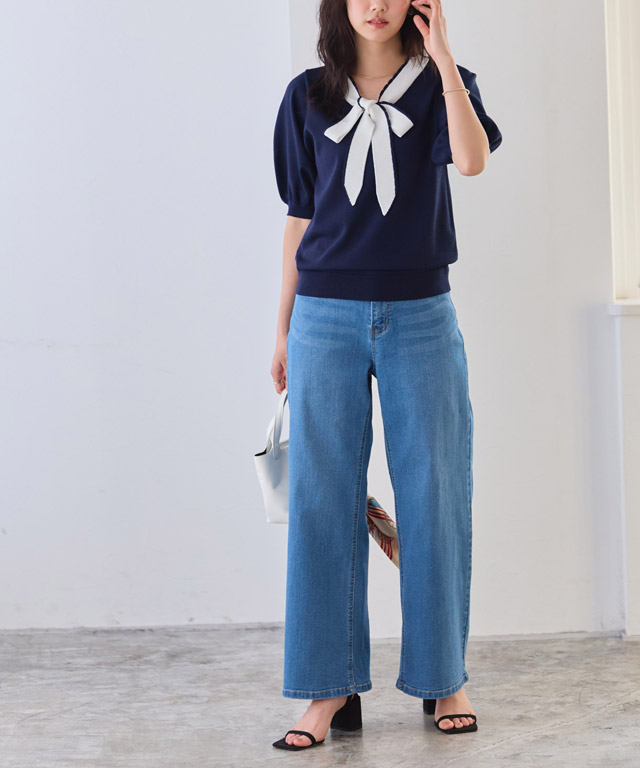 大人可愛いマリンスタイル。ボウタイニット×ワイドデニムで作る爽やかコーデ