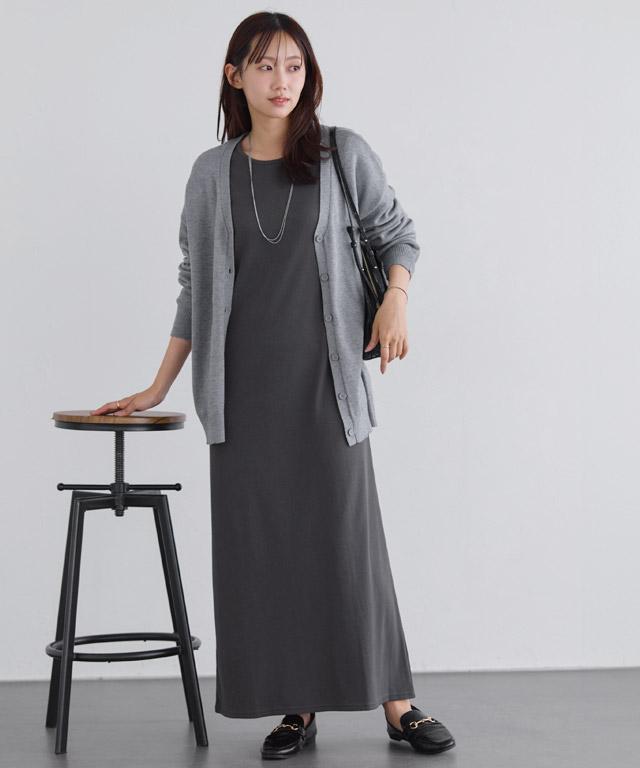上品なIラインが魅力♡着回し力抜群のシンプルワンピーススタイル